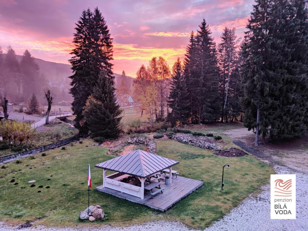 Penzion Bila Voda Harrachov Eksteriør bilde