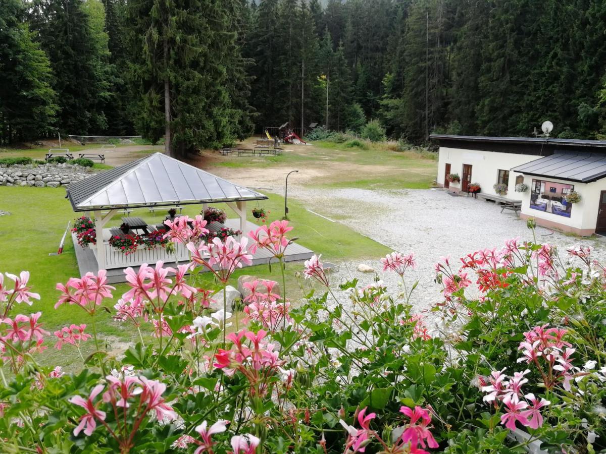 Penzion Bila Voda Harrachov Eksteriør bilde